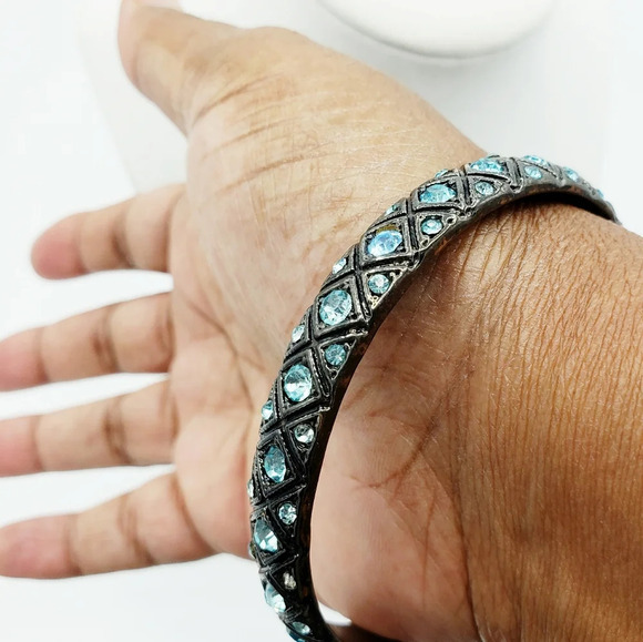 Vintage Bracelet | Black w/ Blue Bling - Picture 5 of 5